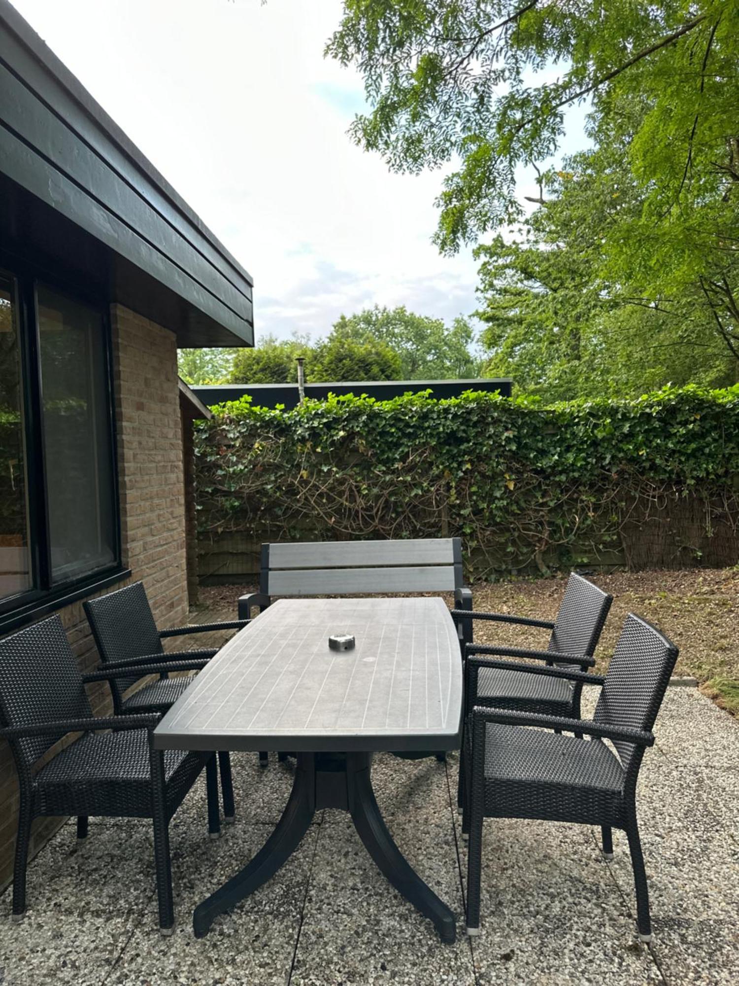 Vakantiehuis Lanaken Esterno foto